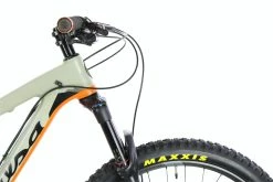 Other 2017 Salsa Pony Rustler -bike shop CPiXykrhj3uvEfKwMNZ9KM3SE