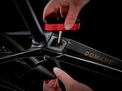 Trek Domane SL 5 Gen 4 2023 -bike shop S5N3KobzJDKCEeCnMJZARGDnE